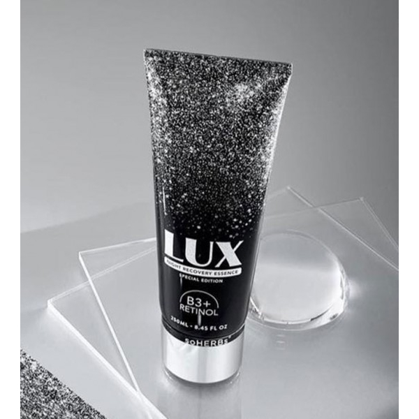 Kem Dưỡng Body Lux Trắng Sáng Đều Màu Velvet Whitening Body Essence Dưỡng Trắng Da SOHERBS Tuýp 200ml