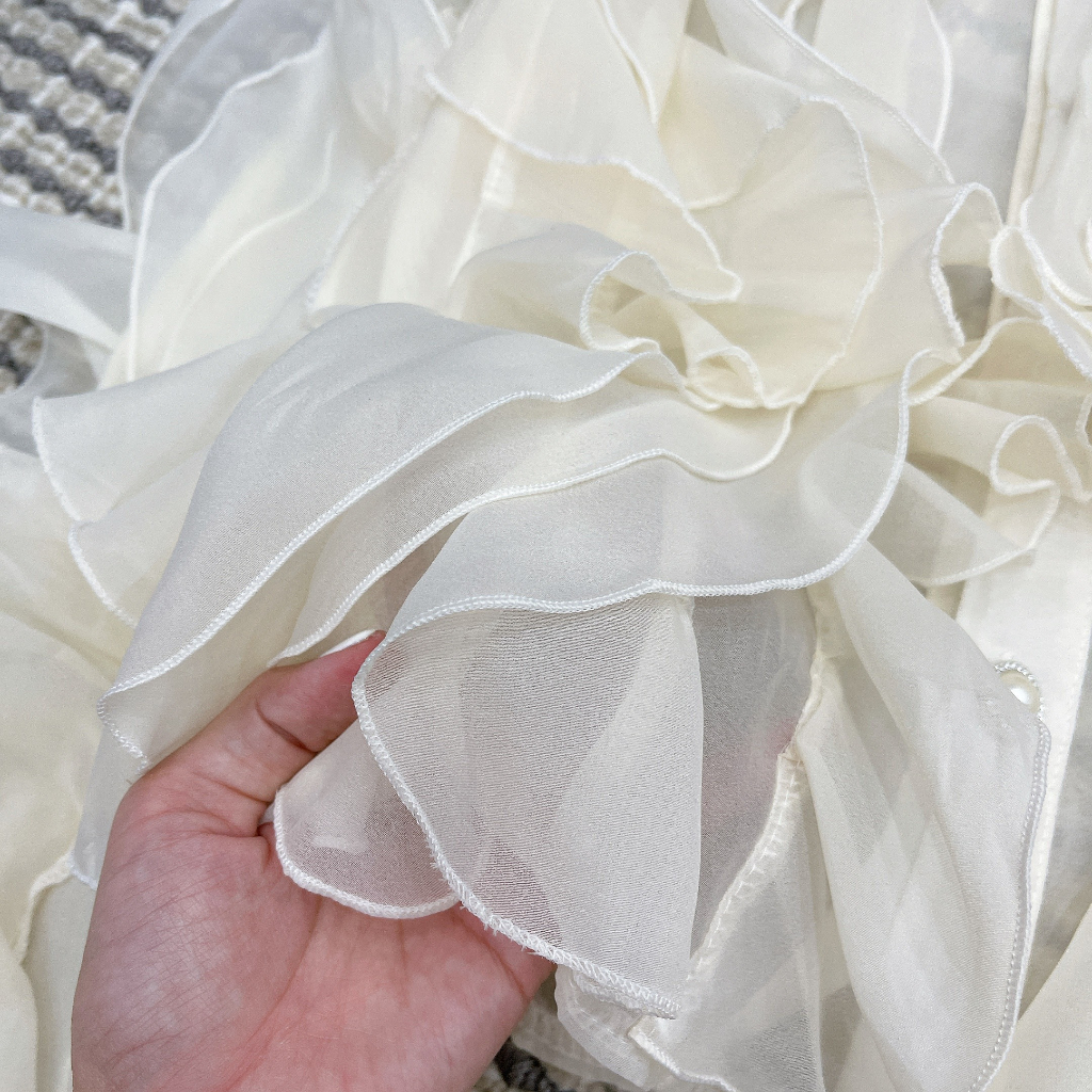 Áo dài tay tơ bèo sun cổ tròn khuy ngọc