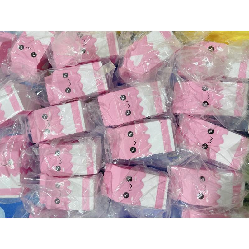 Squishy hộp sữa hồng siêu mềm siêu chậm tăng thơm