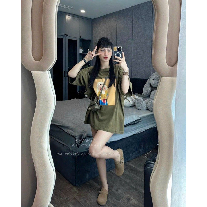 Áo Phông Xanh Rêu Hình Cô Gái KAB