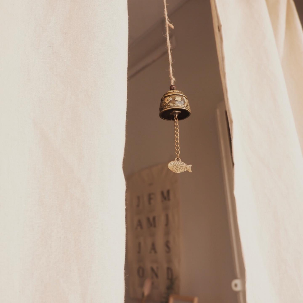 Chuông gió cá đồng