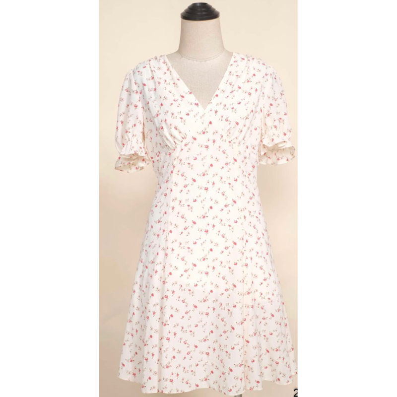 Thanh lý váy Lép size L