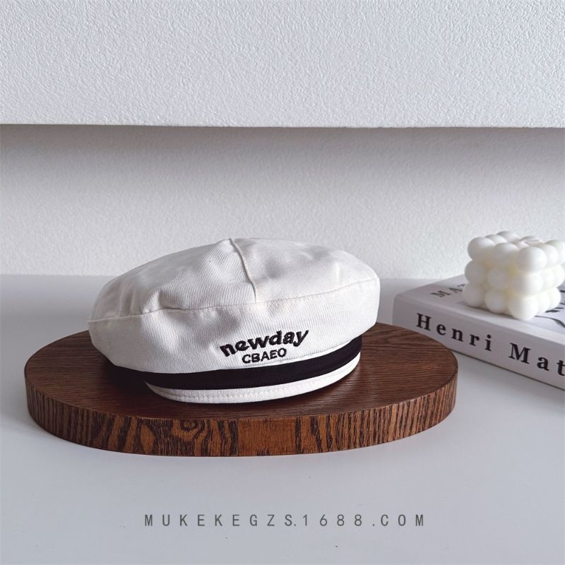 Mũ nồi chất liệu kaki thêu chữ Newday cho bé