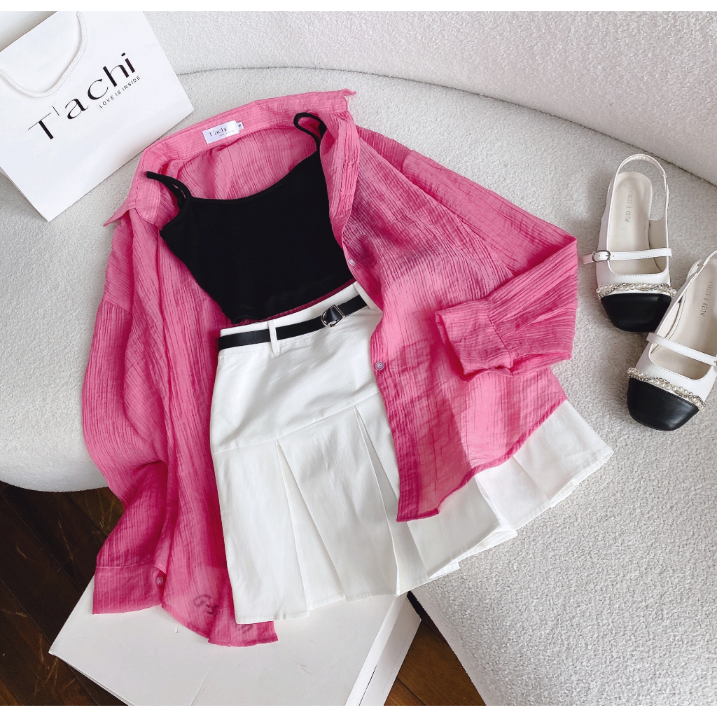Set 4 món áo 2 dây đen, chân váy xếp ly trắng, áo khoác sơ mi hồng