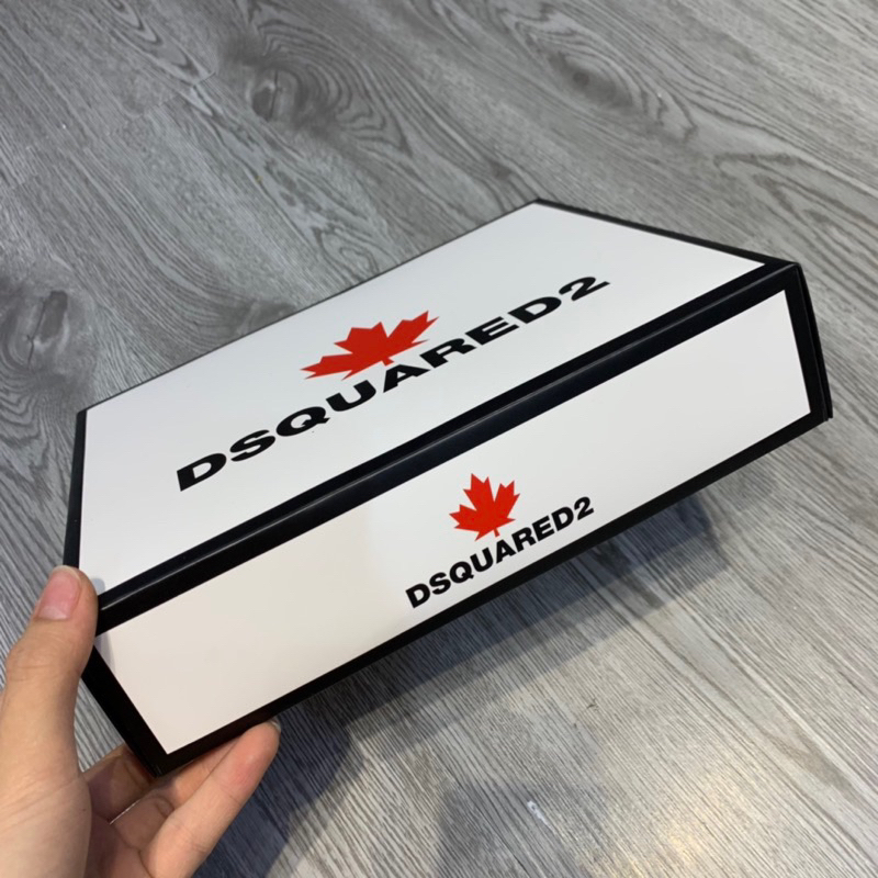 Hộp đựng áo fullbox kèm bill thẻ dành cho khách mua áo.