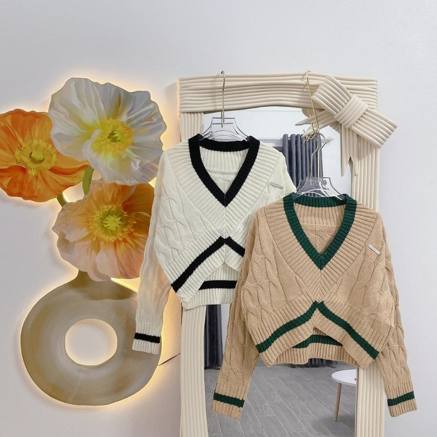 Áo len croptop nữ kiểu tăm hàn quốc cổ tim trơn dáng ngắn vintage phối viền 2 màu trắng nâu mùa thu đông Vanisa AK011
