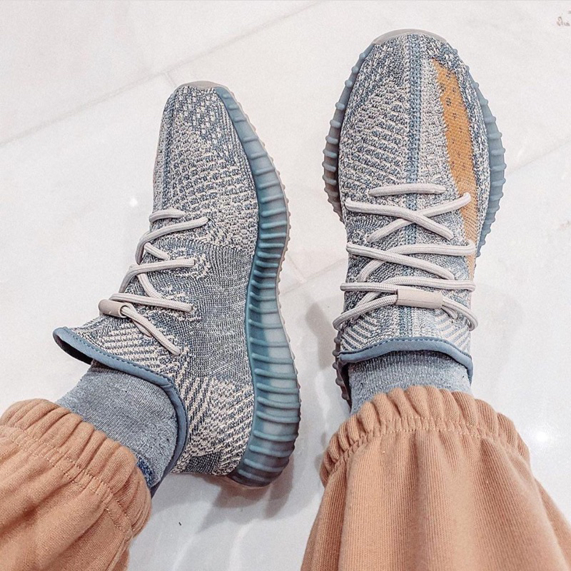 'Giày Cổ Thấp' adidas Yeezy Boost 350 V2 'Israfil'