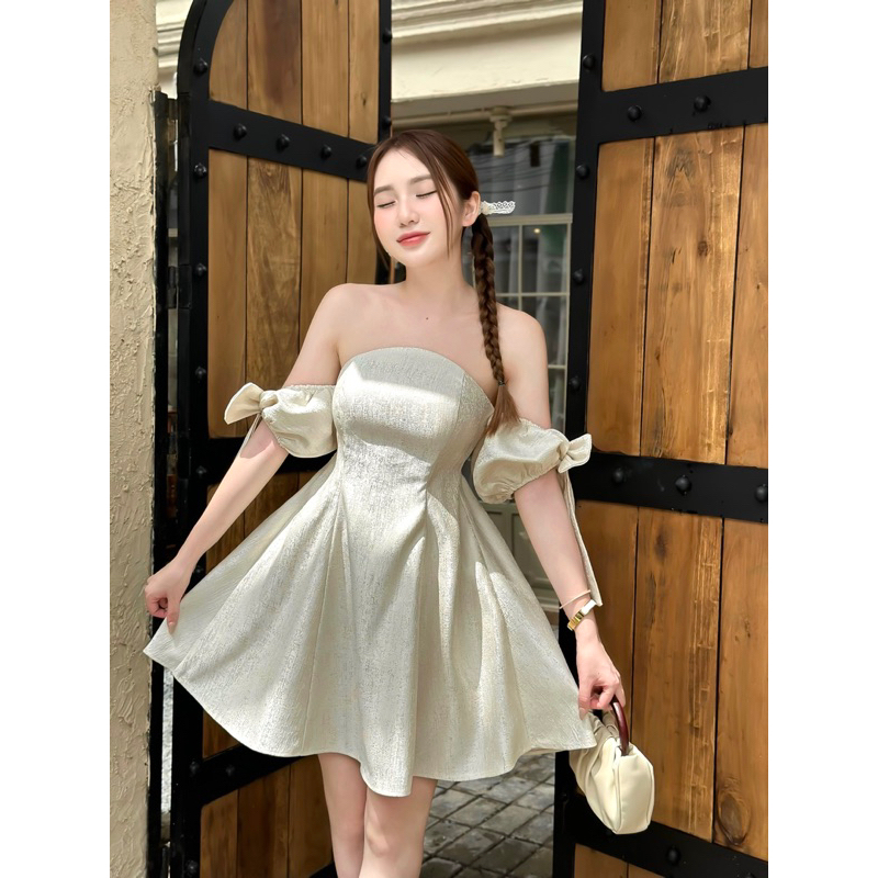 Đầm trễ vai nơ tafta BYBYPIL vân gỗ cao cấp Jasmine