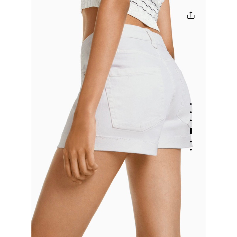 Quần short jeans Bershka Authentic