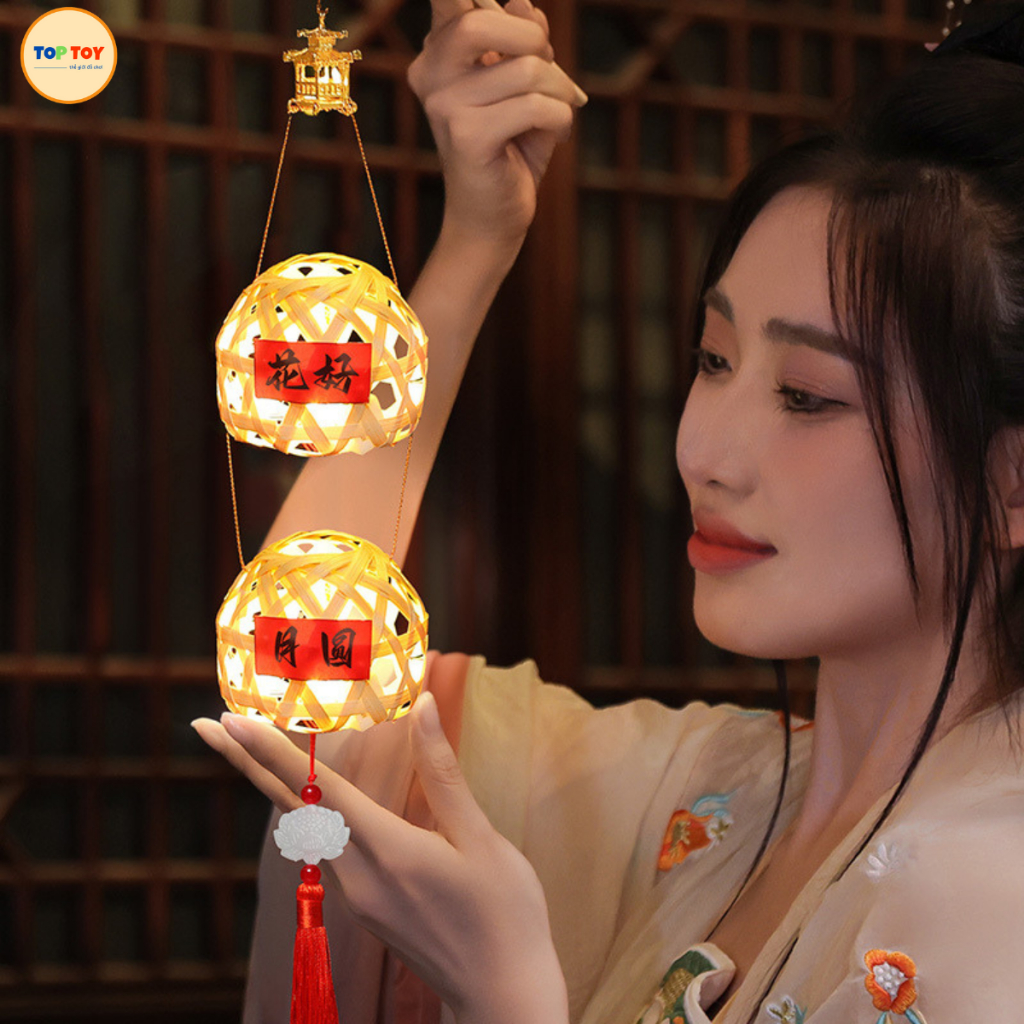 Đèn Lồng Noel Giỏ Tre mini Có Đèn Led Phát Sáng - Quà Giáng Sinh Siêu Dễ Thương Cho Bé Vui Chơi