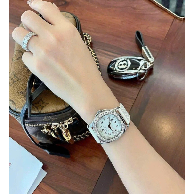 Đồng Hồ Nữ PT Cao Cấp Chống Trầy