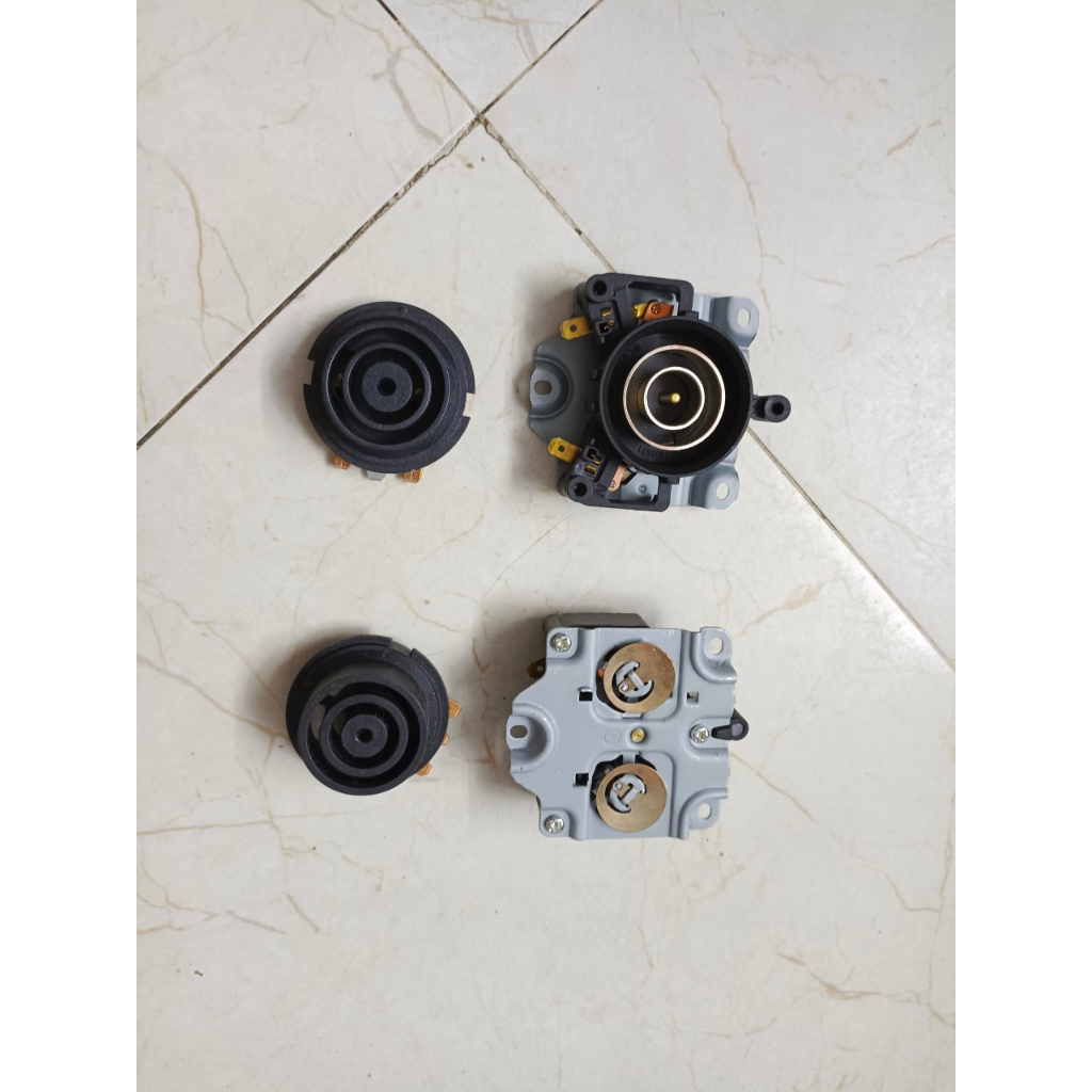 Đế ấm siêu tốc vuông 2 T