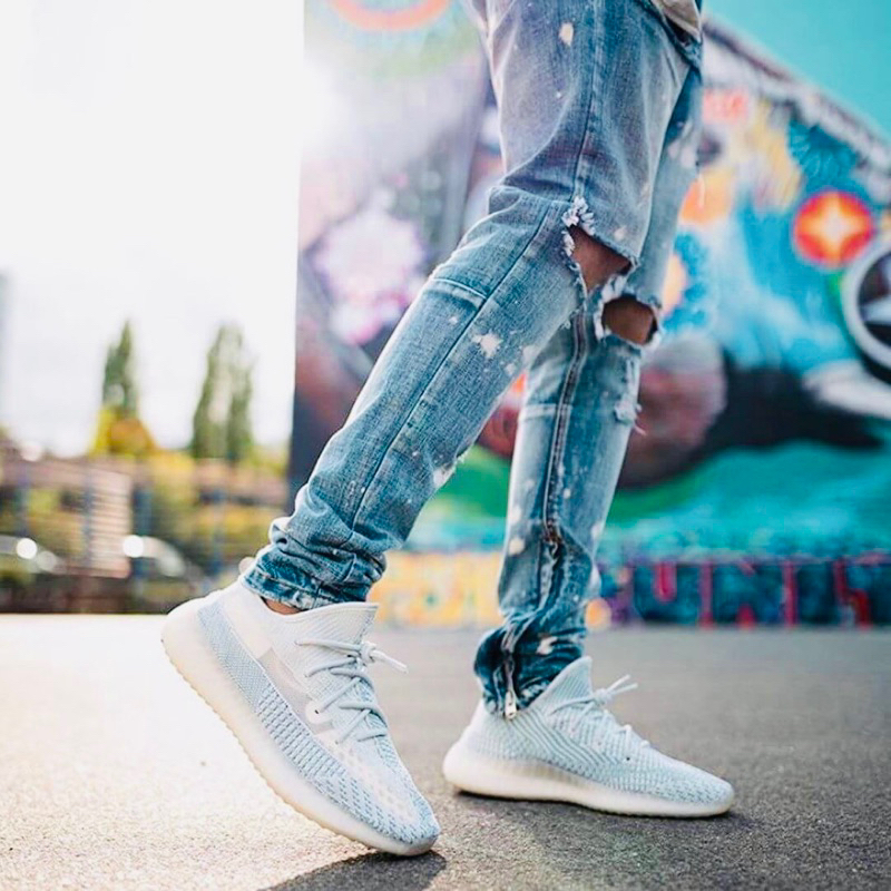 'Giày Cổ Thấp' adidas Yeezy Boost 350 V2 'Cloudwhite'