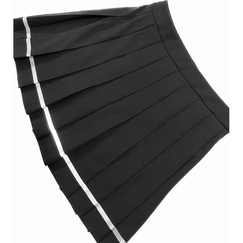 Chân váy golf xếp ly màu đen