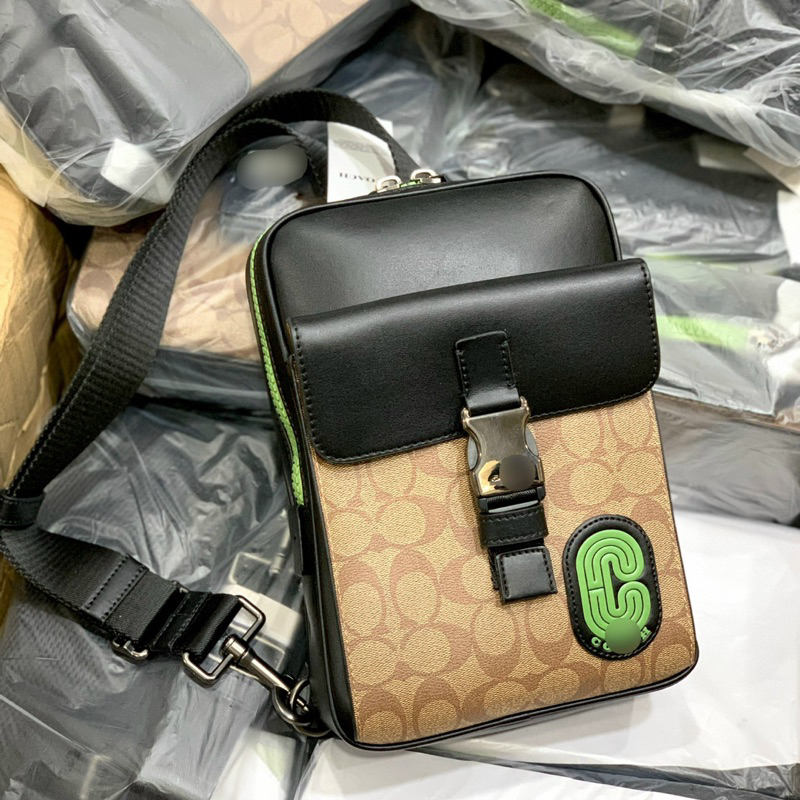 Túi coach track pack đeo chéo nam
