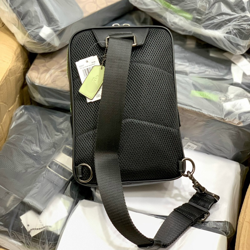 Túi coach track pack đeo chéo nam