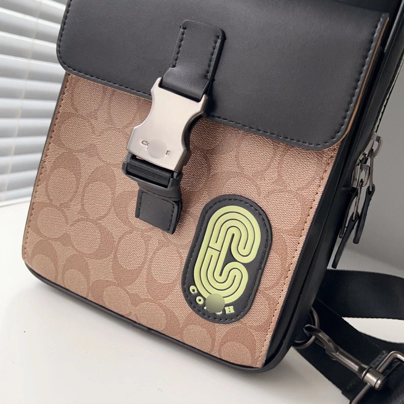 Túi coach track pack đeo chéo nam