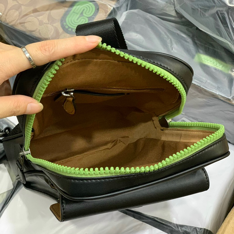 Túi coach track pack đeo chéo nam
