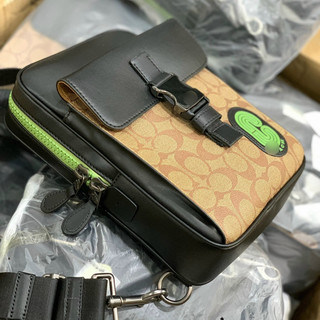 Túi coach track pack đeo chéo nam