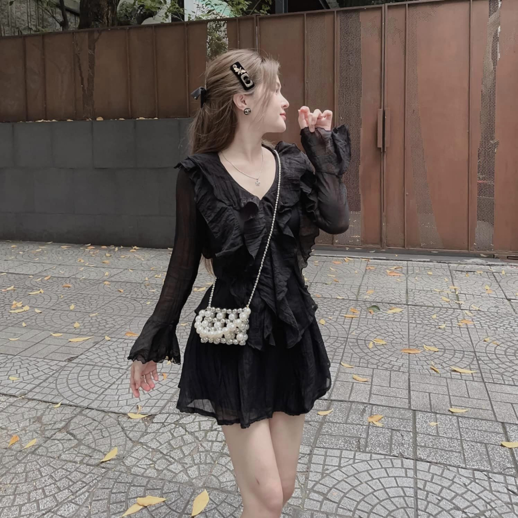 Set bộ đồ nữ áo kiểu tay dài phối bèo tơ cánh tiên phối chân váy xòe xinh xắn với 3 tone màu nhẹ nhàng, tôn da