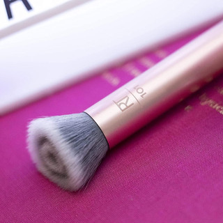 Cọ tán nền đa năng RT Real Techniques Complexion Blender