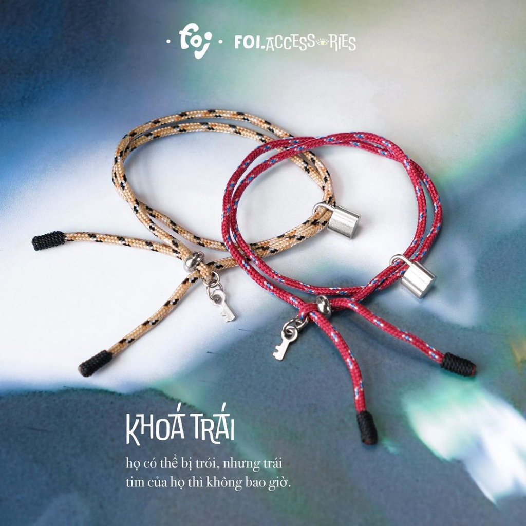 Vòng tay Khóa Trái