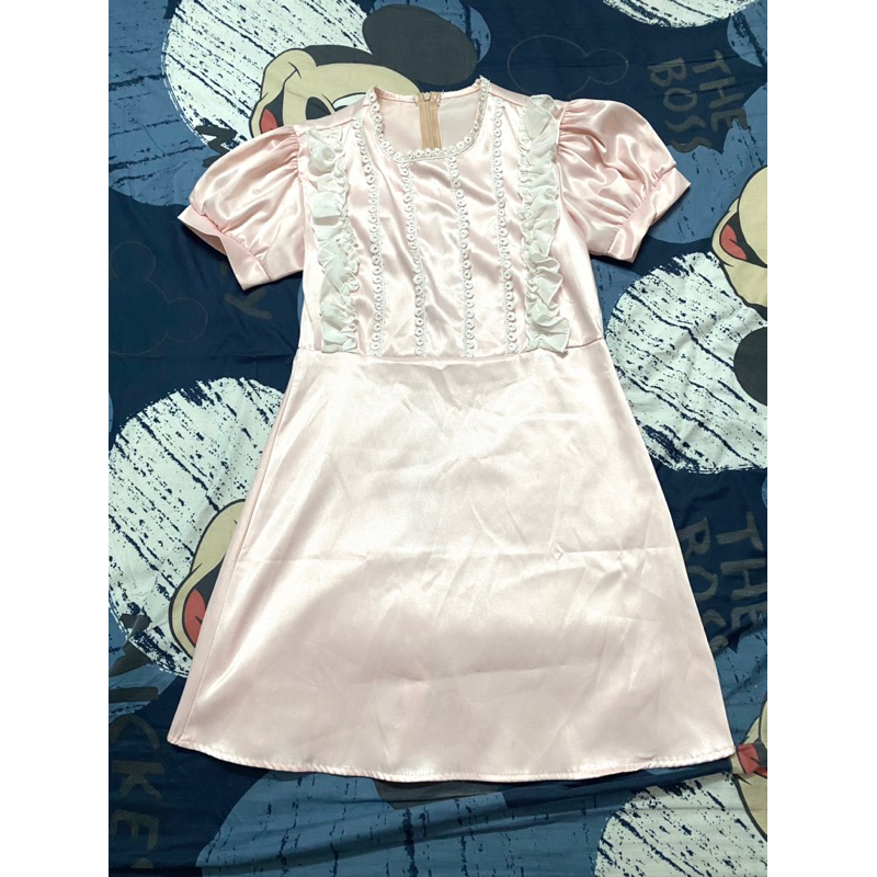 Pass đầm hồng tiểu thư