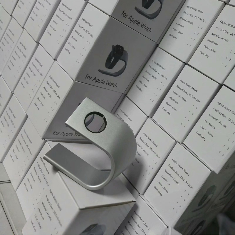 Dock sạc nhôm nguyên khối U1 cho APW - Techroom.vn