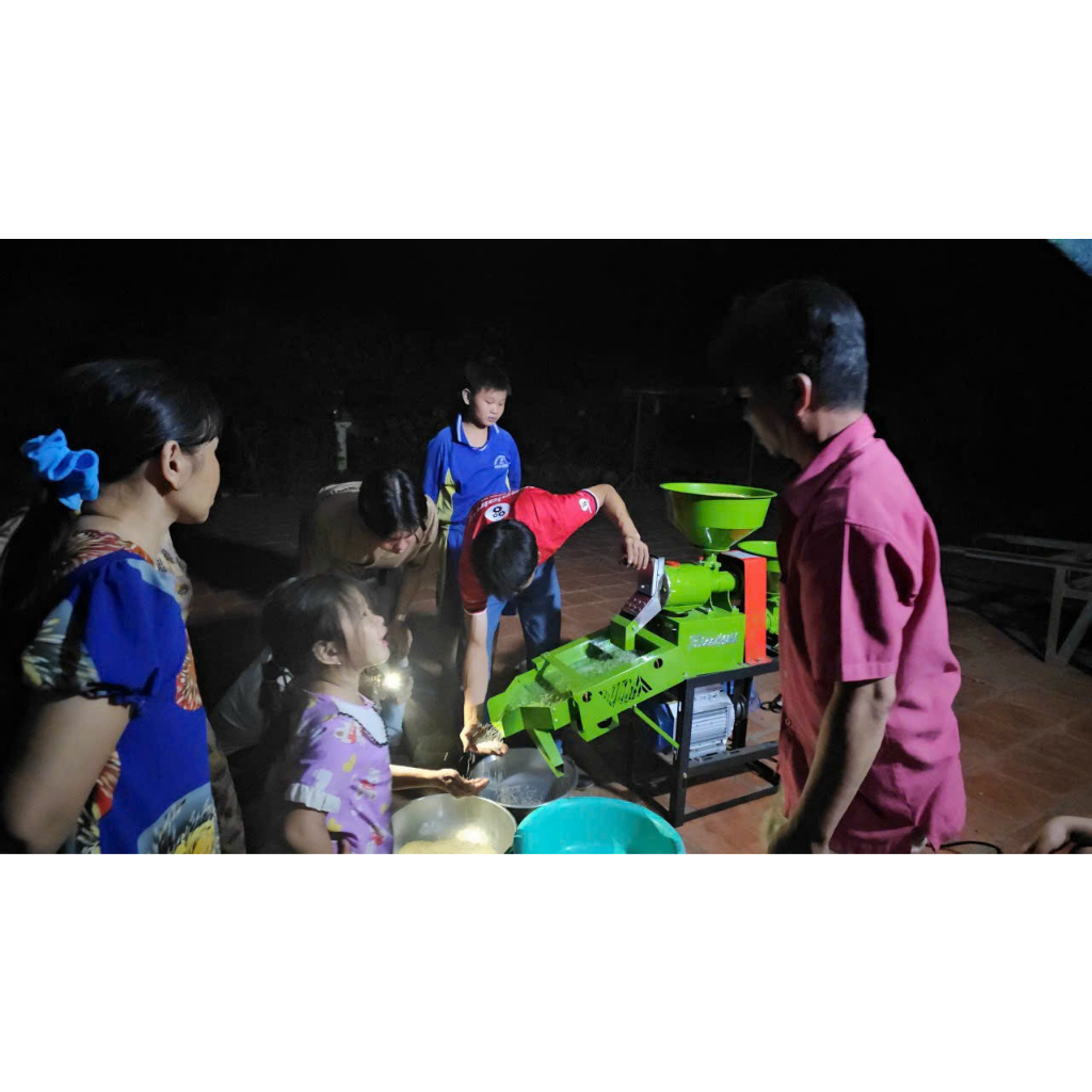 Máy xay xát lúa gạo 3 chức năng xát gạo sàng rung lọc cát sạn 3 cấp UN A3200-B