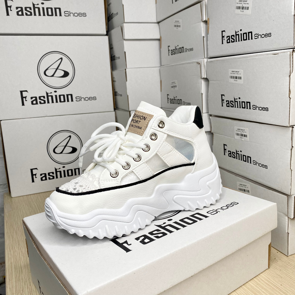 Giày sandal phong cách nữ sinh Hàn Quốc