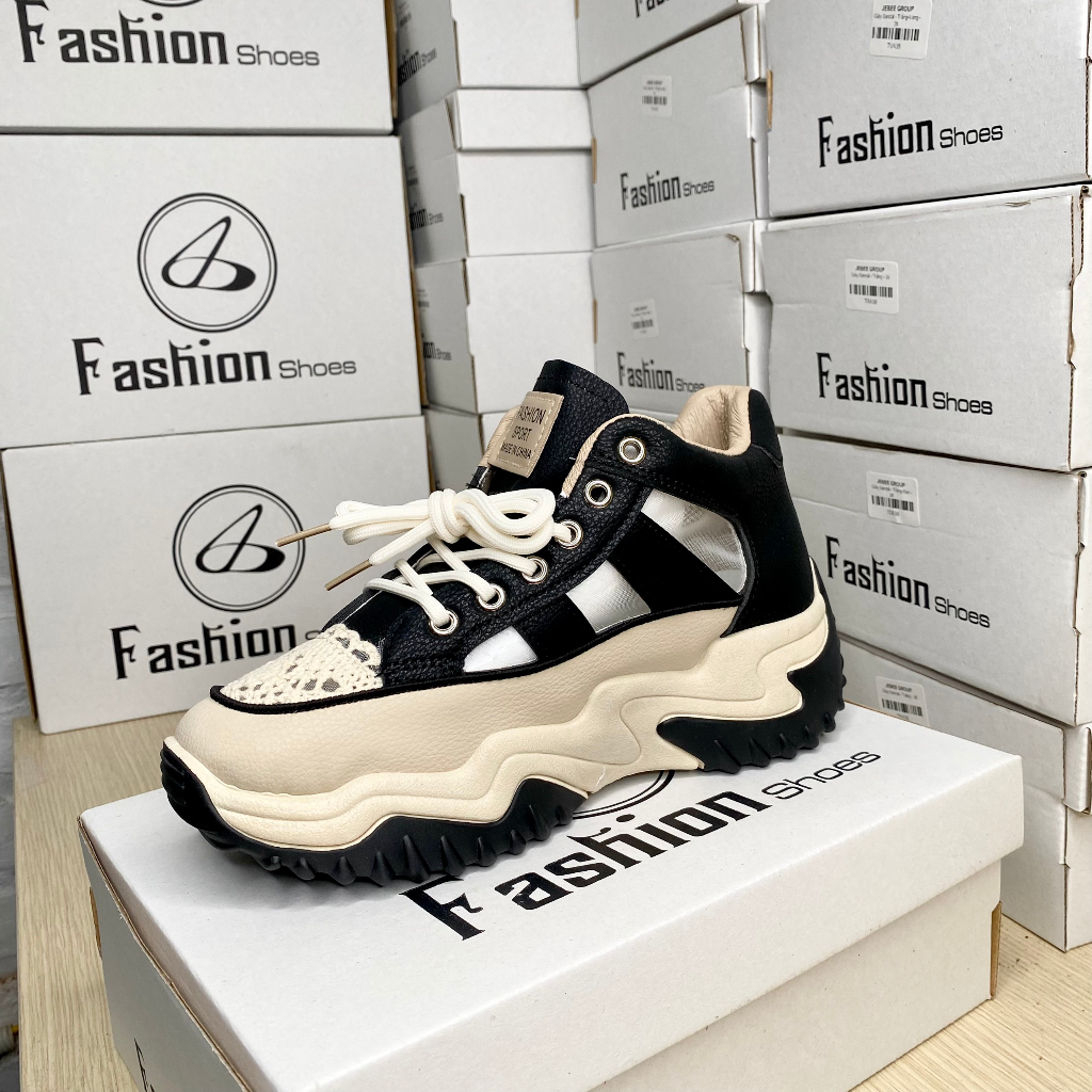 Giày sandal phong cách nữ sinh Hàn Quốc