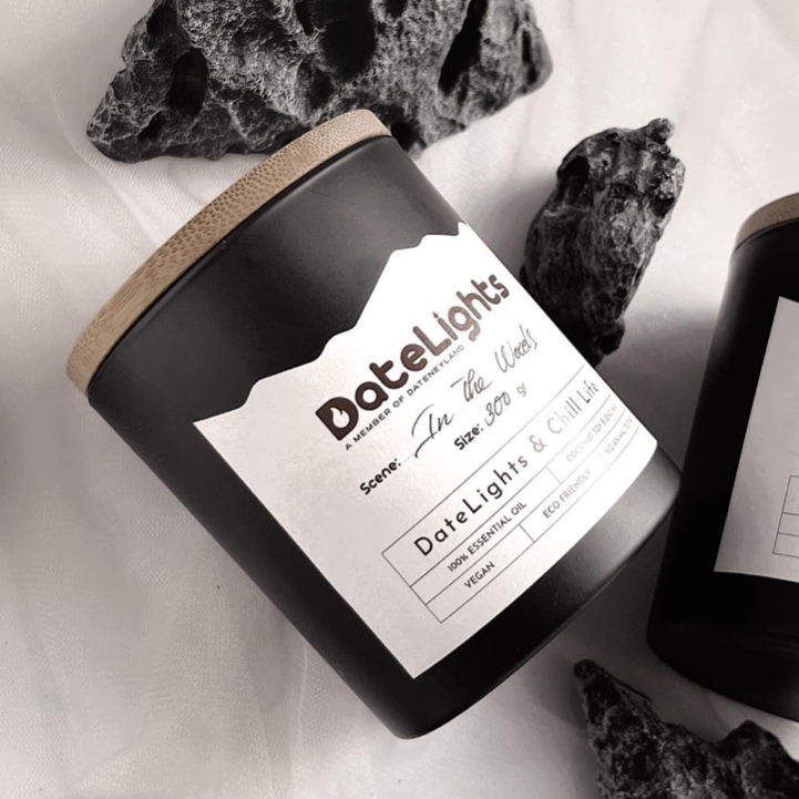 Nến thơm hũ Black Pearl DATENEYLAND, Datelights Candle - STYLE Hàn Quốc kèm hộp và nơ sang trọng