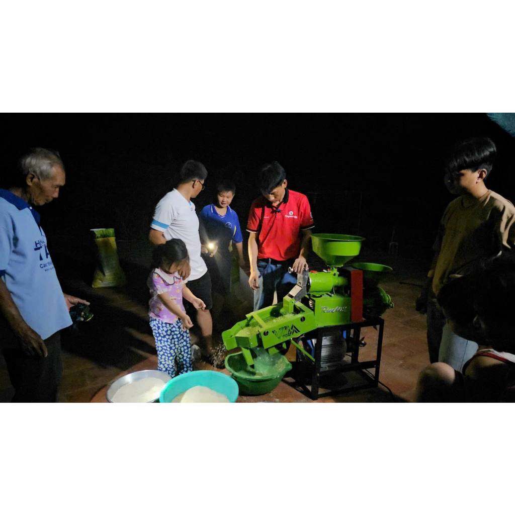 Máy xay xát lúa gạo 3 chức năng xát gạo sàng rung lọc cát sạn 3 cấp UN A3200-B