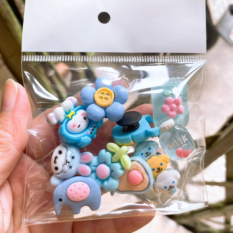 SET 10 STICKER / CHARM GẮN DÉP CROSS LỰA MÀU