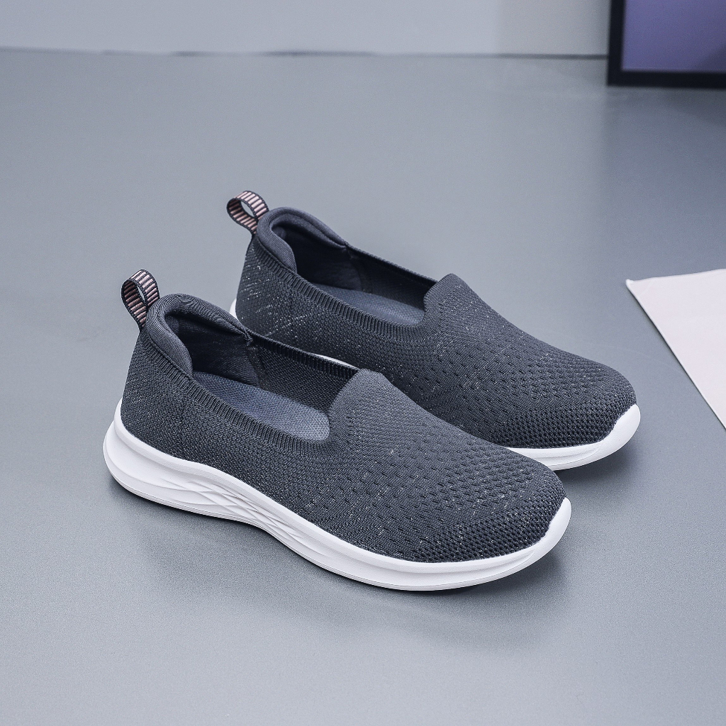 Giày Thể Thao Nữ Sợi Dệt Thoáng Khí Đế PHYLON Siêu nhẹ GLAS G2303