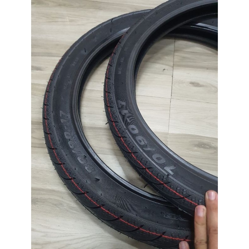 Lốp xe sirius . wave . 70/90-17 và 80/90-17 dùng ruột gai maxxis 3d kim cương