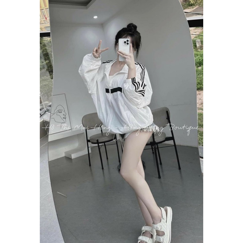 ÁO KHOÁC GIÓ BA SỌC TAY CHUN GẤU 2 MÀU