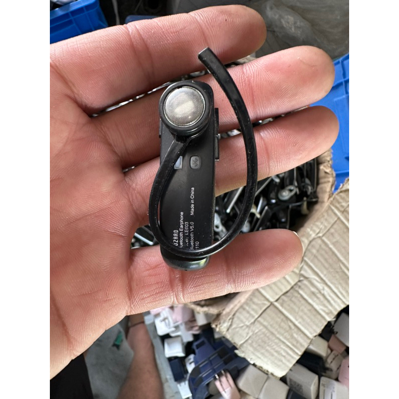 Tai nghe bluetooth thanh lý