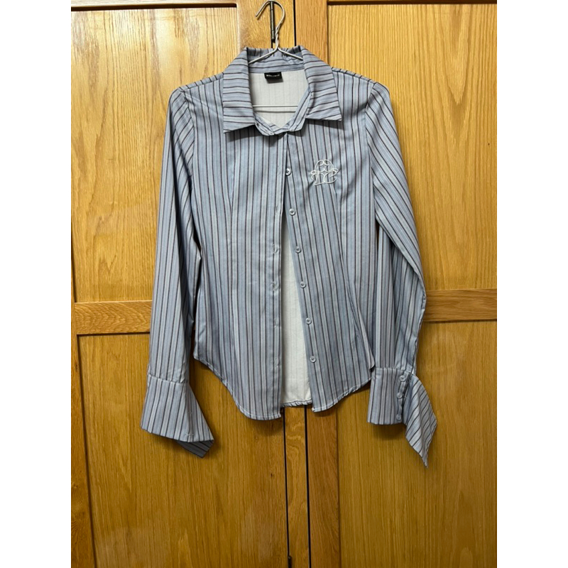 ÁO SƠ MI SỌC CHIẾT EO TAY DÀI KIỂU