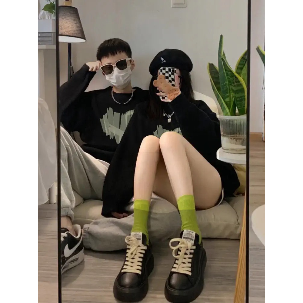 Áo nỉ nam nữ mặc đôi Deliz thời trang thu đông sweater mặc đôi dày ấm dáng rộng thời trang Chou Chou