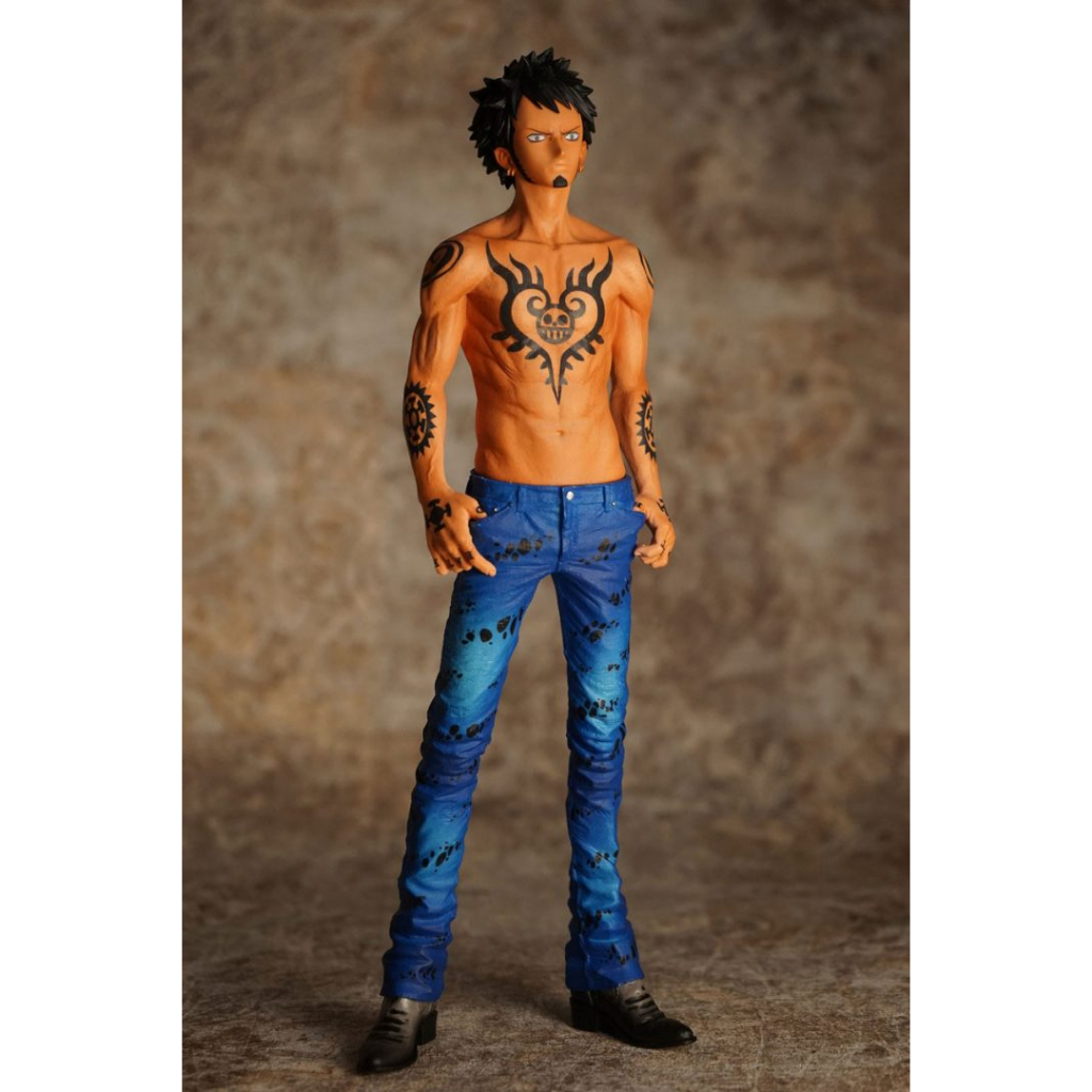 Mô hình One Piece chính hãng - Trafalgar Law - King of Artist  ver Jeans Freak