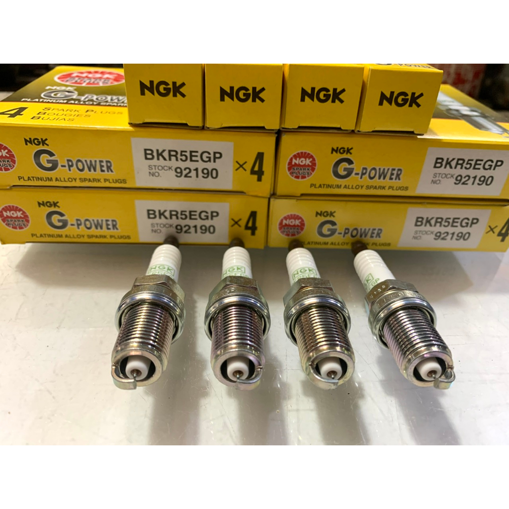 Bộ 4 Cái Bugi Đánh Lửa Xe SUZUKI CARRY, APV, VITARA...Hàng NGK Nhật Bản Loại Xịn Chân Bạch Kim