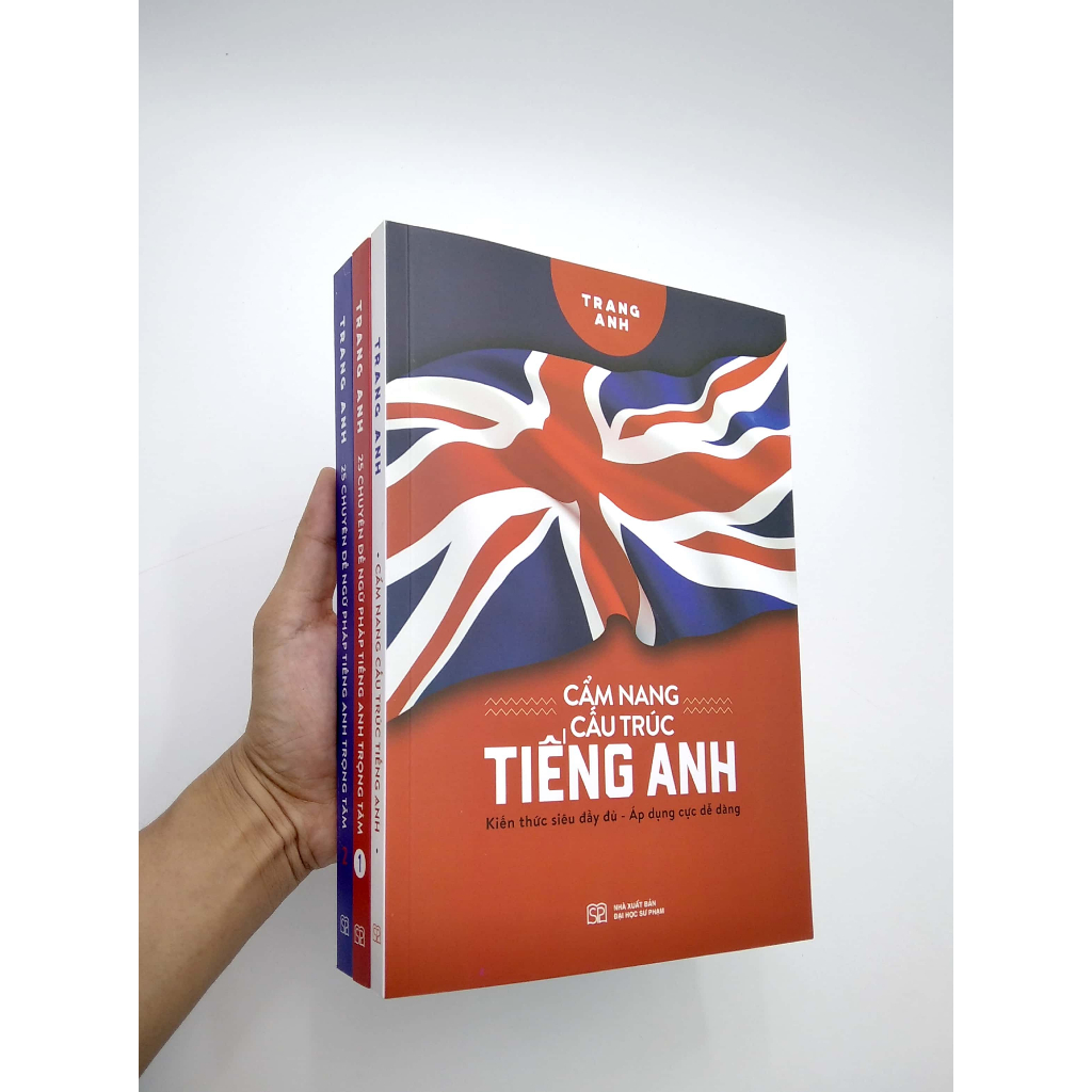 Sách - Cẩm nang cấu trúc tiếng Anh - Cô Trang Anh - Kiến thức đầy đủ, áp dụng dễ dàng - Huy Hoàng Books