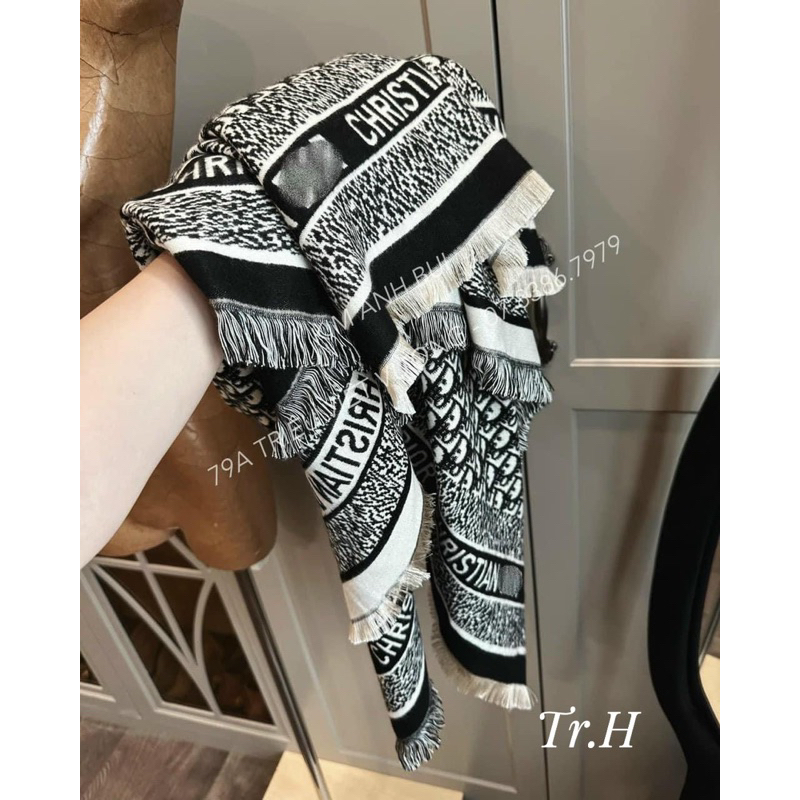 Khăn Di.or bản vip chuẩn Kim Anh Bùi