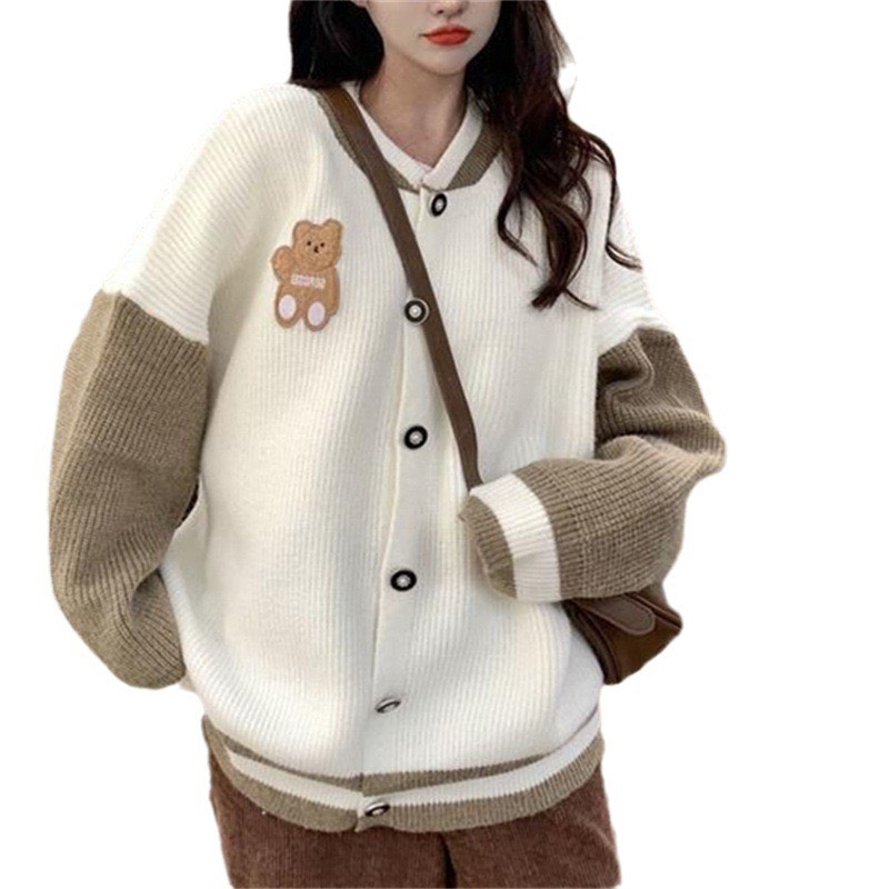 Cardigan len nữ phong cách hàn quốc, Áo len cadigan dài tay cổ tròn màu nâu tây và be sành điệu thêu gấu ladyquangchau