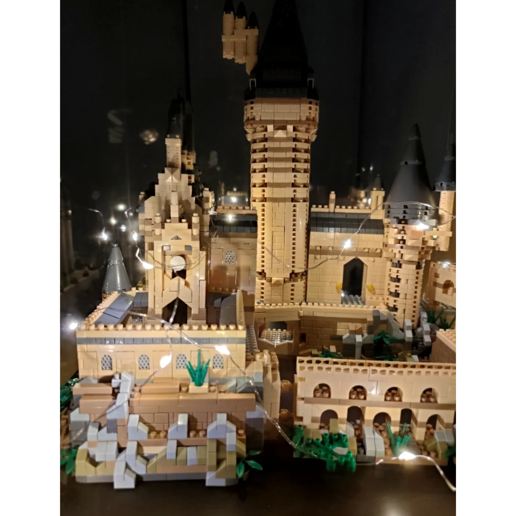 Tương thích với các khối xây dựng Lego Trường Phù thủy và Pháp sư Harry Potter lắp ráp đồ chơi giáo dục Lâu đài Hogwarts