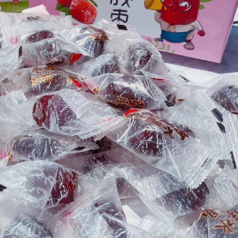 Combo e thùng táo đỏ tân cương sấy dẻo ăn ngon nhức nhối M013