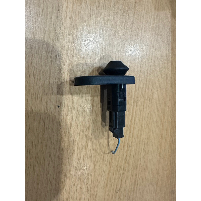 Công tắc báo đóng, mở cửa Toyota hàng bãi Nhật Bản