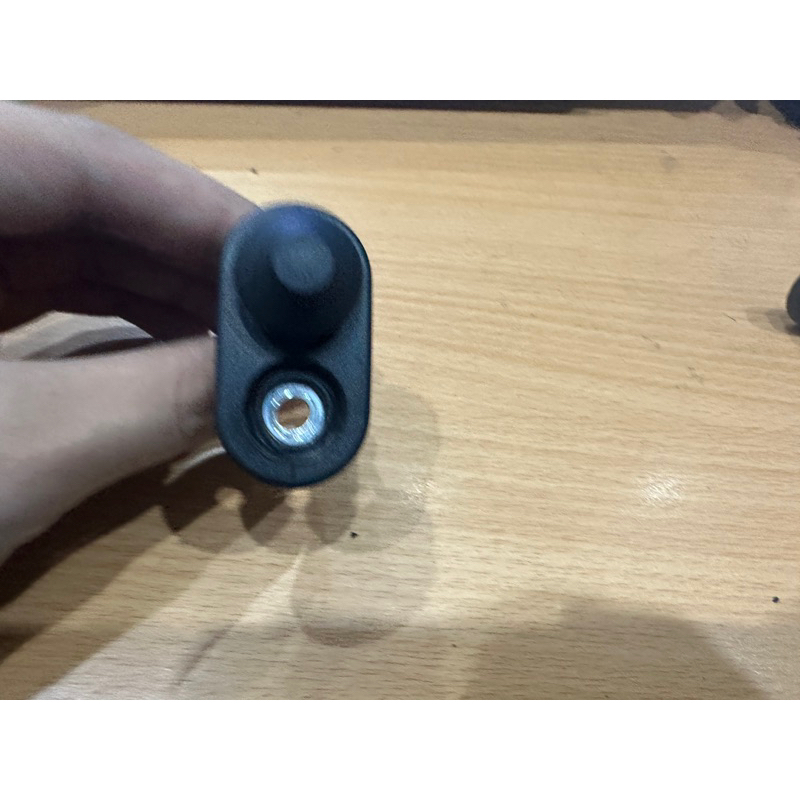 Công tắc báo đóng mở cửa cho xe Toyota hàng bãi xịn