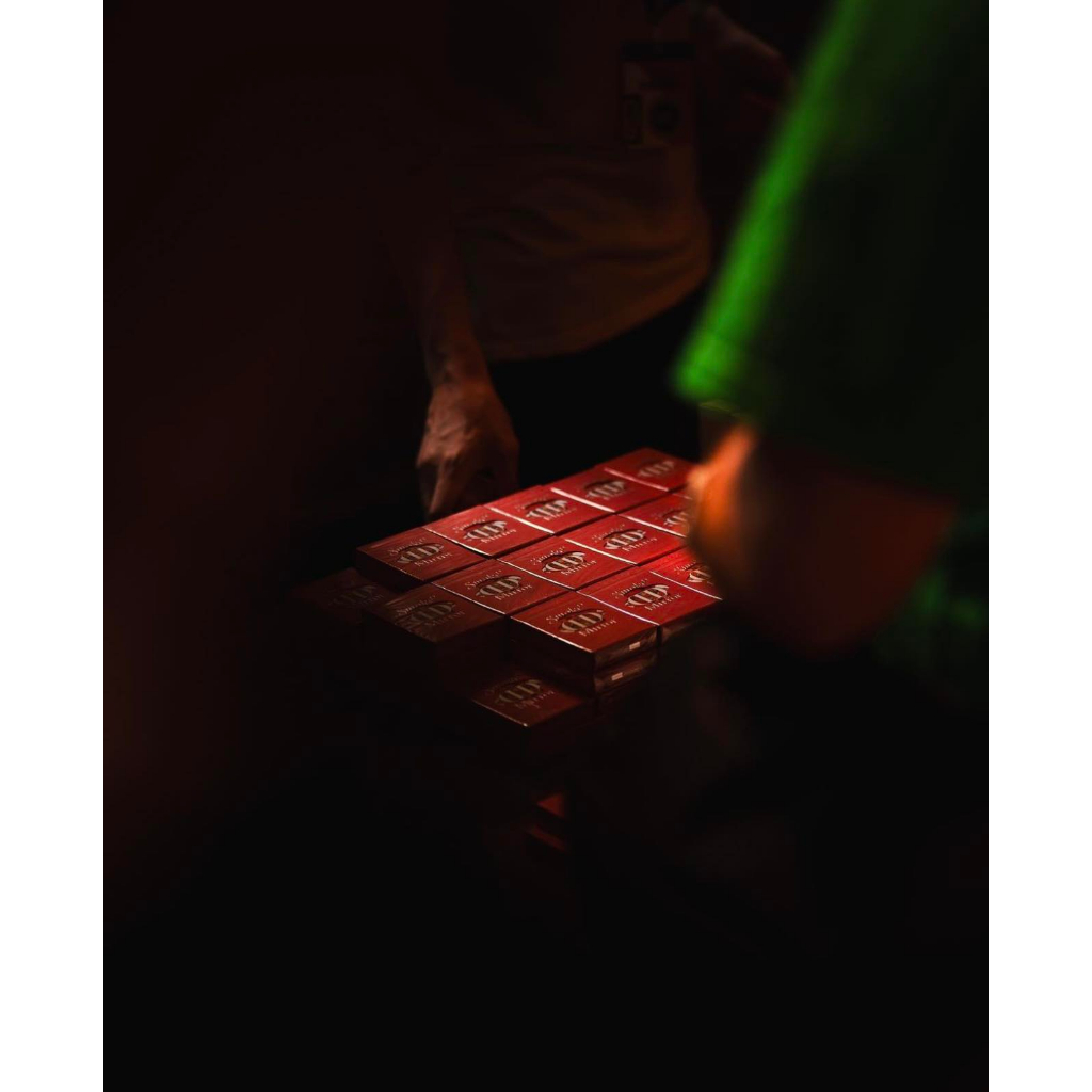 Bộ bài tây, bài ảo thuật Dealear Grips x Dan and Dave - Red - Bài Mỹ - Bài Chính Hãng